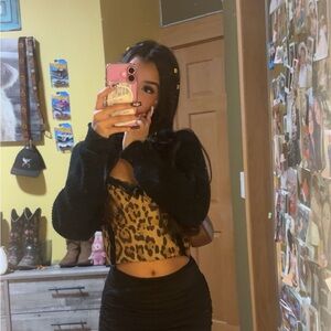 Meet your Posher, Angie